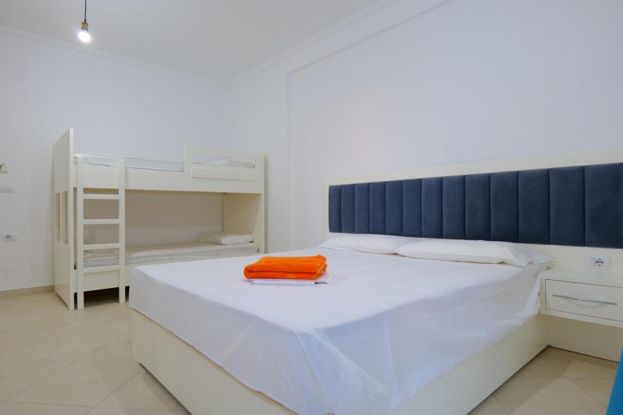 Davide Rooms Sarandë Eksteriør billede