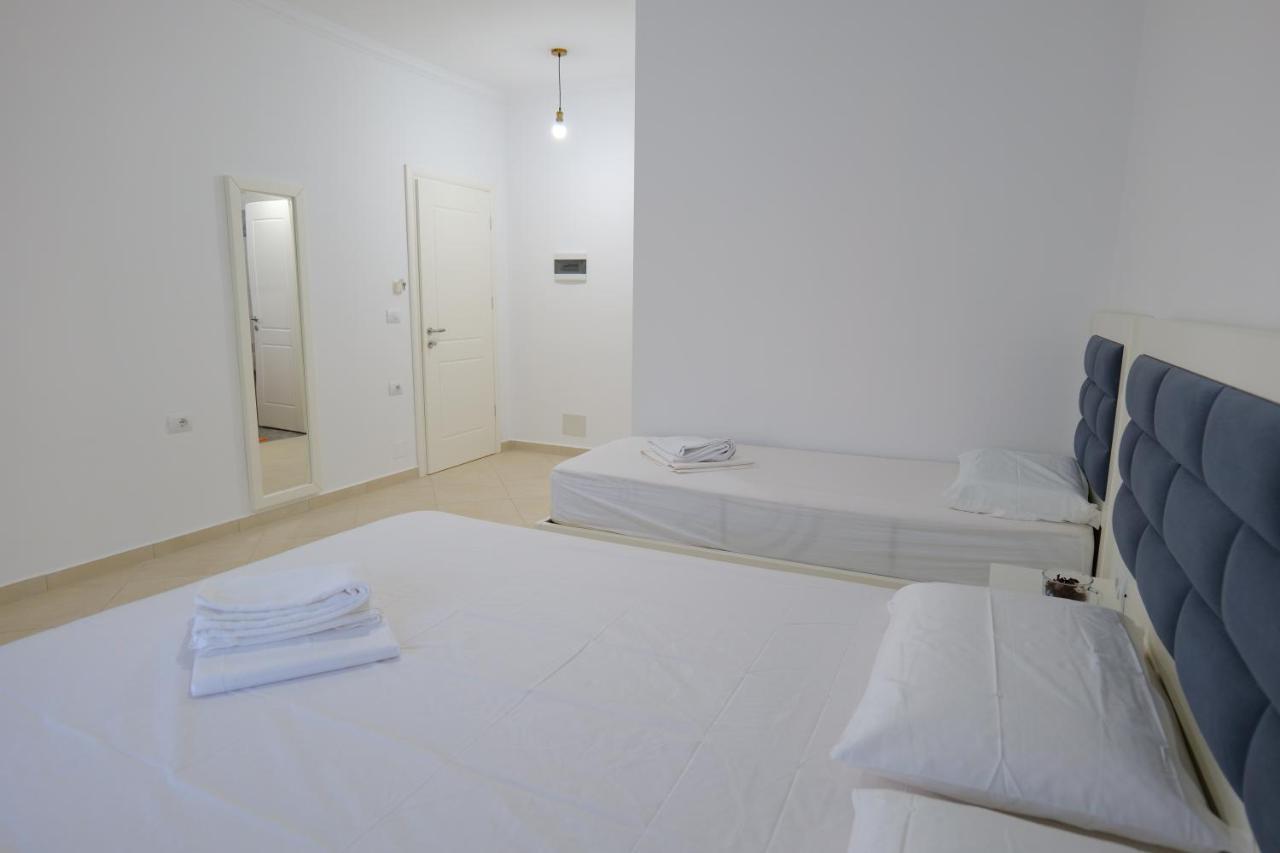 Davide Rooms Sarandë Eksteriør billede