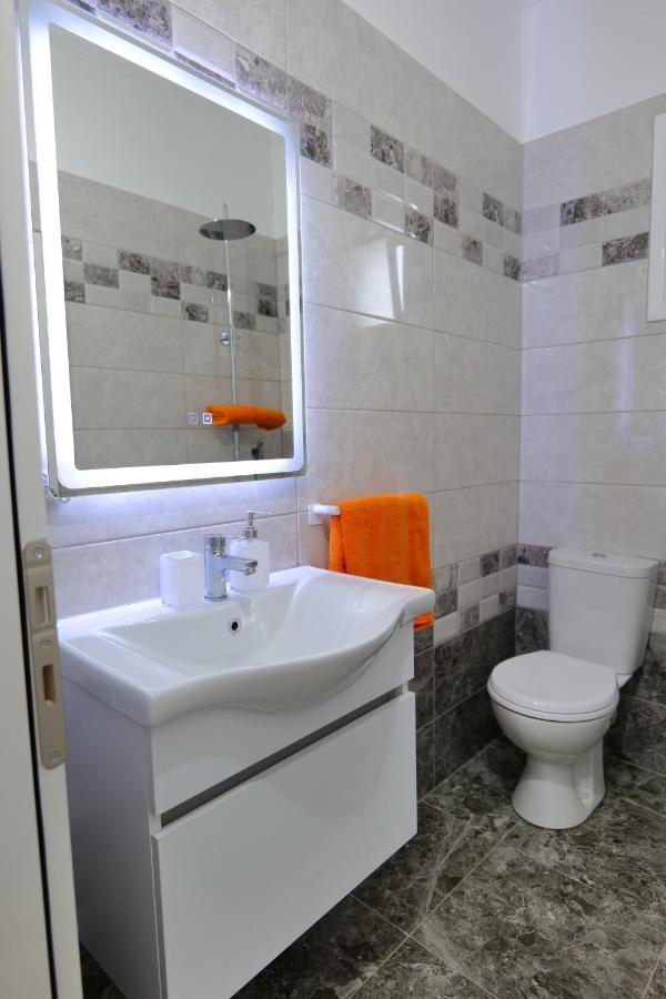 Davide Rooms Sarandë Eksteriør billede